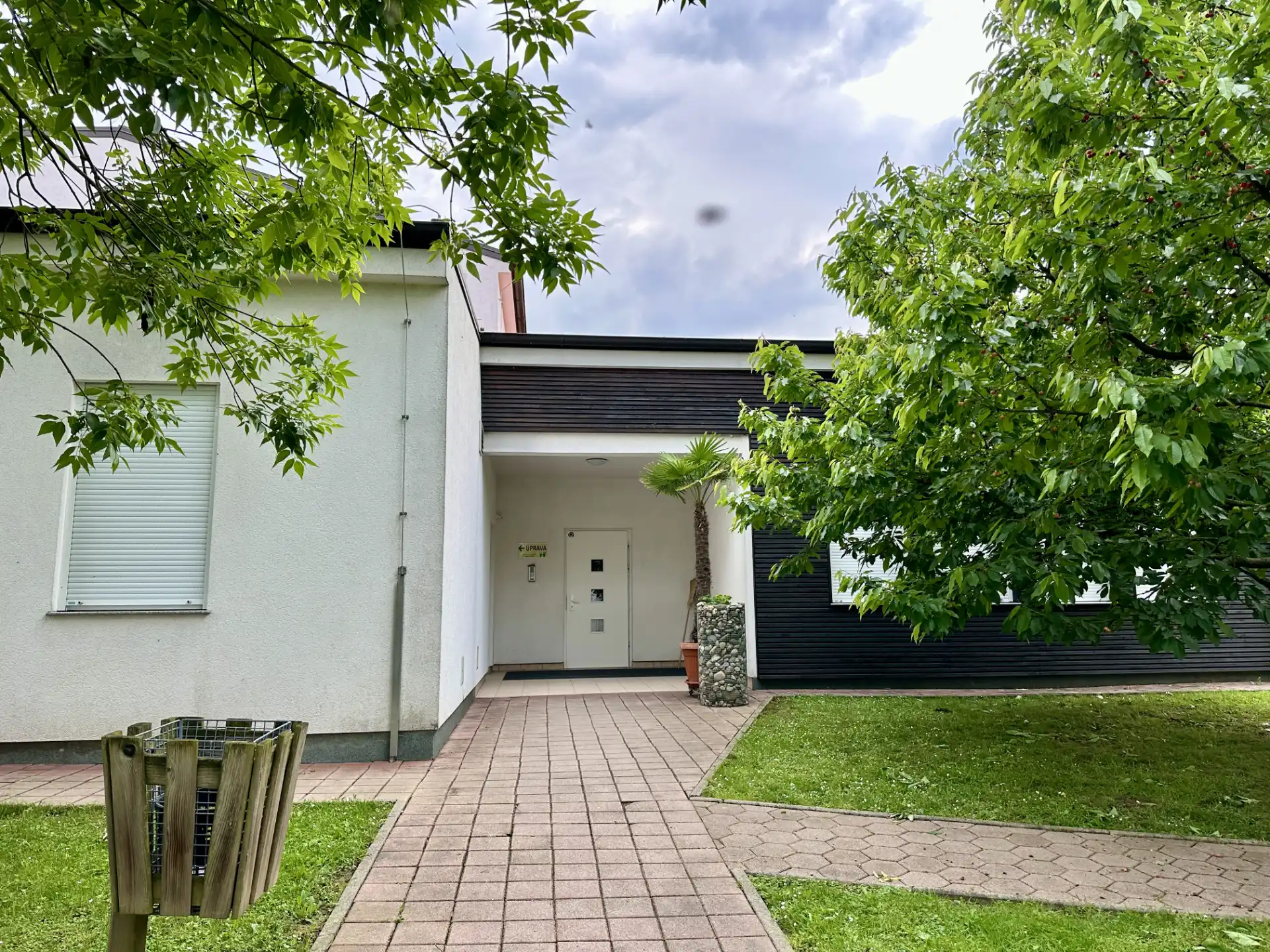 Joga Lenart – Gubčeva 3 (telovadnica vrtca)