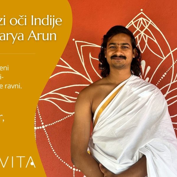 Joga skozi oči Indije – delavnica z Yogacharyo Arunum v Mariboru
